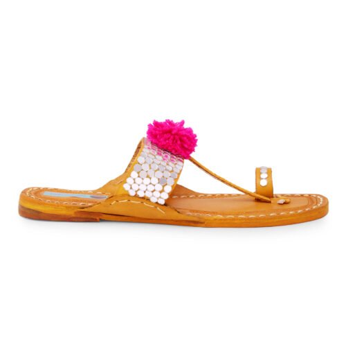 Mirror with Pompom Kolhapuri x Mirror Embellishment - Image 5