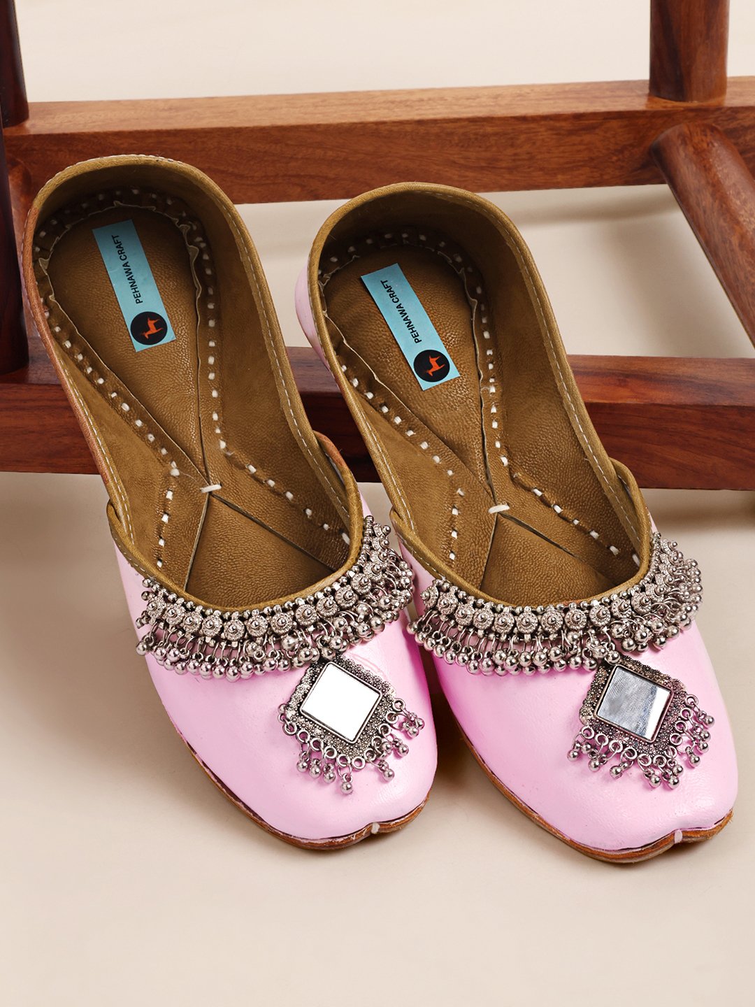 Rosa oxidised ghungroo Punjabi Jutti for Women | Bridal Soft Leather ethnic Juttis(Pink)